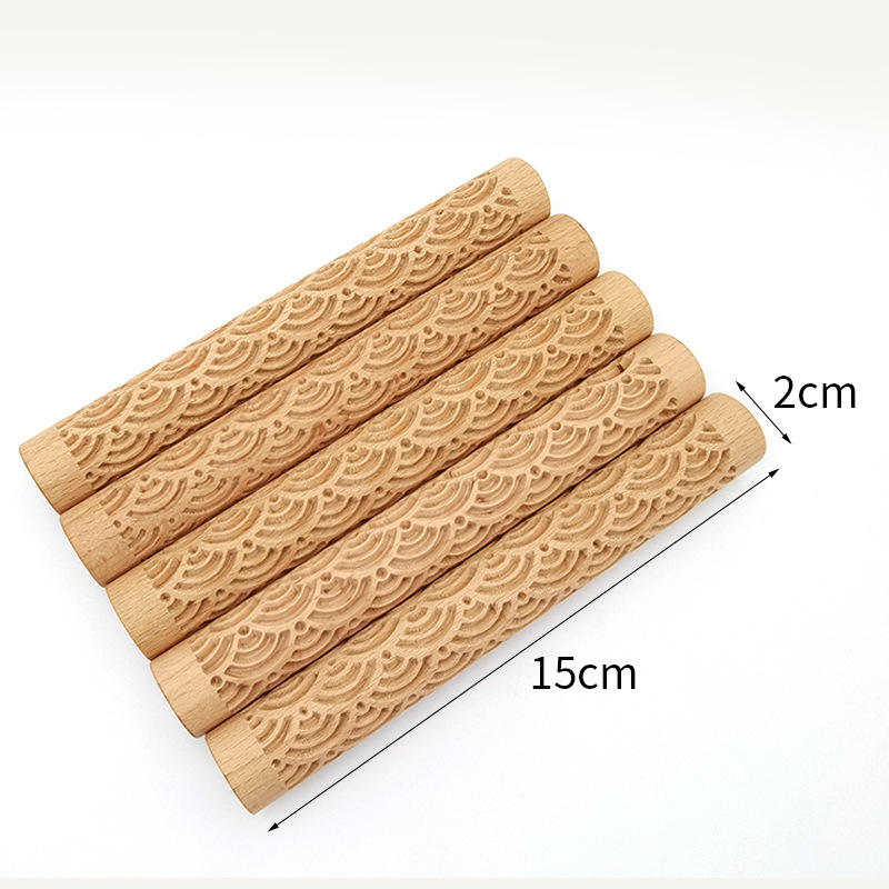 Wooden patterned rolling pin set